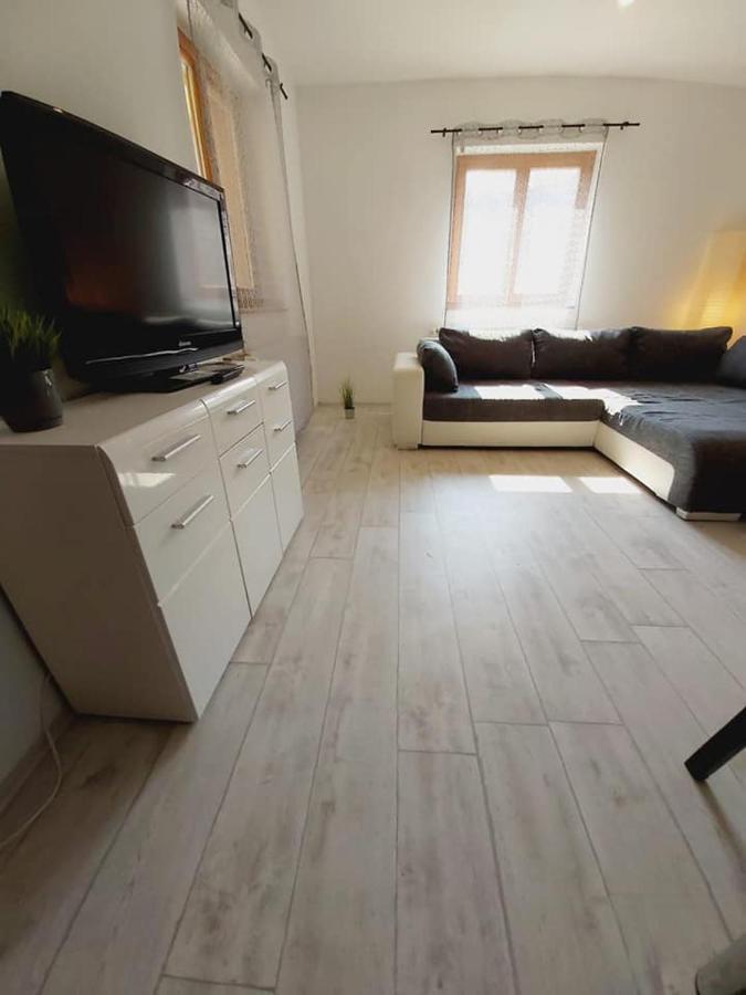 Mediterran Apartman Zalakaros Ngoại thất bức ảnh